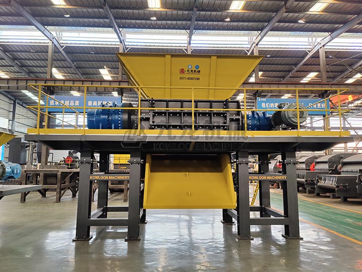 工業(yè)固廢撕碎機